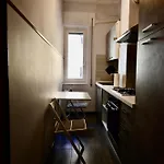 H2ome Molo, Posizione Area Porto Antico *