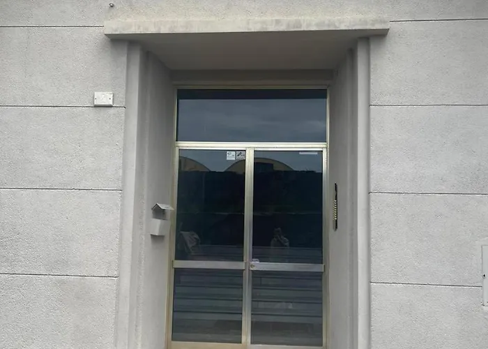 H2ome Molo, Posizione Area Porto Antico Génova