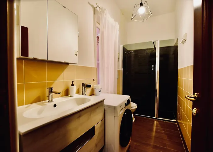 H2ome Molo, Posizione Area Porto Antico * Génova