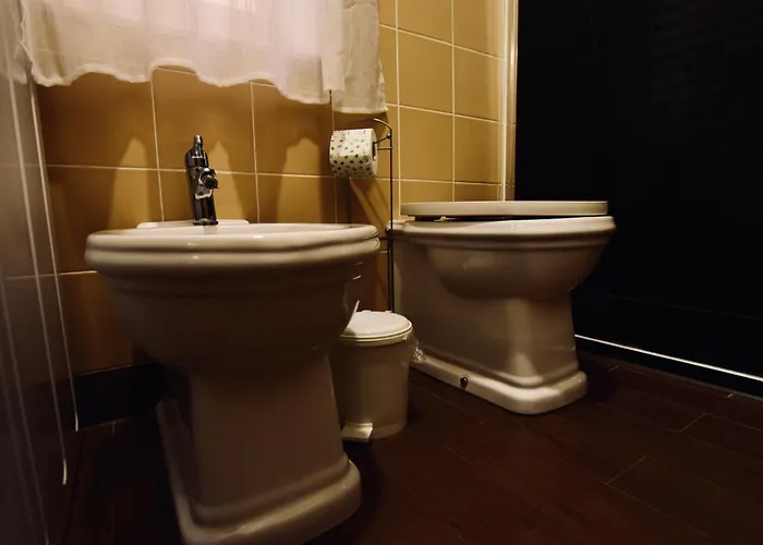 H2ome Molo, Posizione Area Porto Antico * Génova